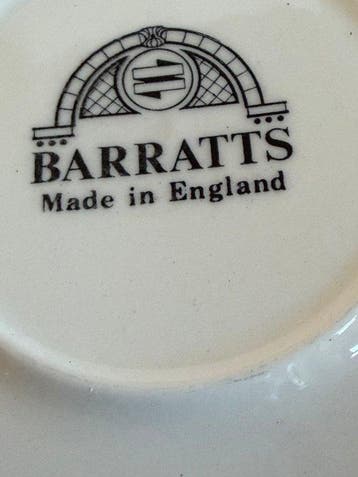 Barratts - Kop en schotel (8) - Porselein - Passiebloem