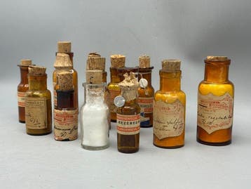 Antieke medicijn flesjes apothekers flesjes - Bouteille (15)
