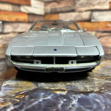 Minichamps 1:18 - Voiture miniature - Maserati Ghibli, Nieuw