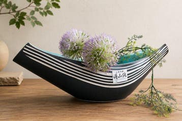 Ikebana vaas - Keramiek - Japan - Modernistische Bootvorm
