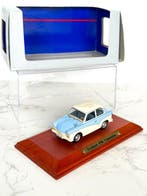 1:43 - Voiture miniature - Trabant P50 Limousine – DDR Auto, Nieuw