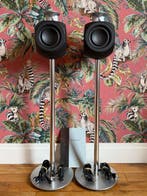 Bang & Olufsen - BeoLab 3 op floor stands Actieve