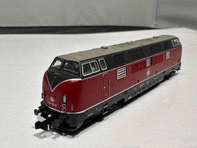 Piko N - 40501 - Modeltrein (1) - diesellocomotief BR 221, Hobby & Loisirs créatifs, Trains miniatures | Échelle N