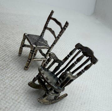 Beeldje - Pareja Sillas , plata - Zilver, Antiek en Kunst