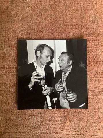 Simon Vinkenoog - Bestaan en begaan [Gesigneerd exemplaar;, Antiek en Kunst