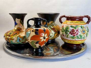 Belgian Art Pottery Collection – 4 Hand-Painted Decorative, Antiquités & Art