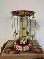 German Manufacturer - Blikken speelgoed - Carousel Funfair, Antiek en Kunst