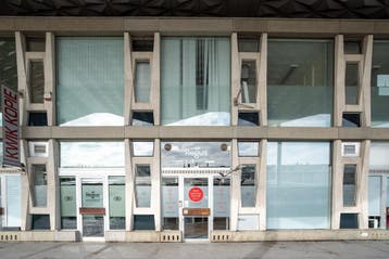 Kantoorruimte voor 2 in Railway Station Express, Verzenden