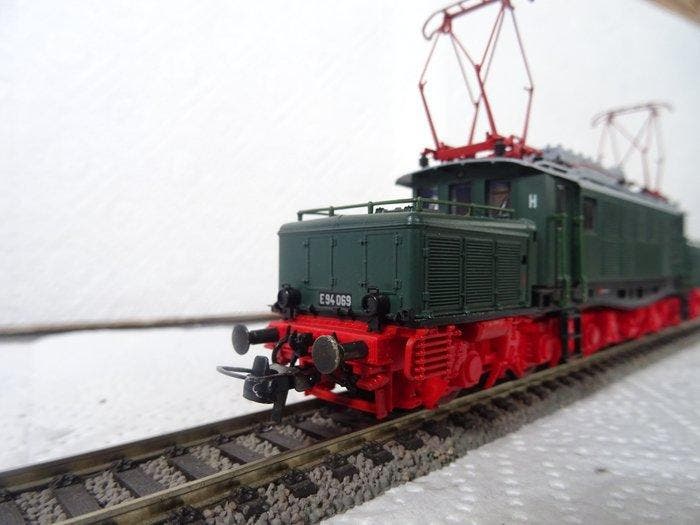 Roco H0 - 43748 - Elektrische locomotief (1) - Duits, Hobby en Vrije tijd, Modeltreinen | H0