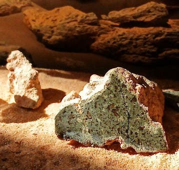 Amgala 001 Marsiaanse olivine-phyric shergottiet - Hoogte: