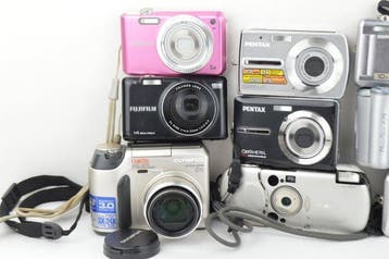Sony, Olympus, Pentax, Fuji, Nikon, Canon, Samsung, Ricoh
