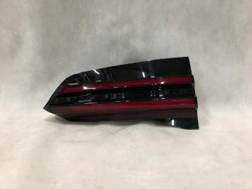 BMW X5 G05 23- LCI LIFT LED Achterlicht Rechts Binnen USA, Verzenden, Gebruikt