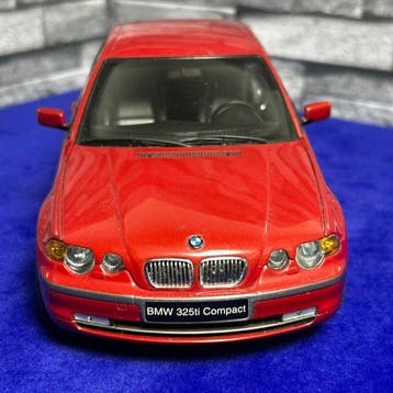 Kyosho 1:18 - Modelauto - BMW 325ti Compact, Rosso Interni, Nieuw