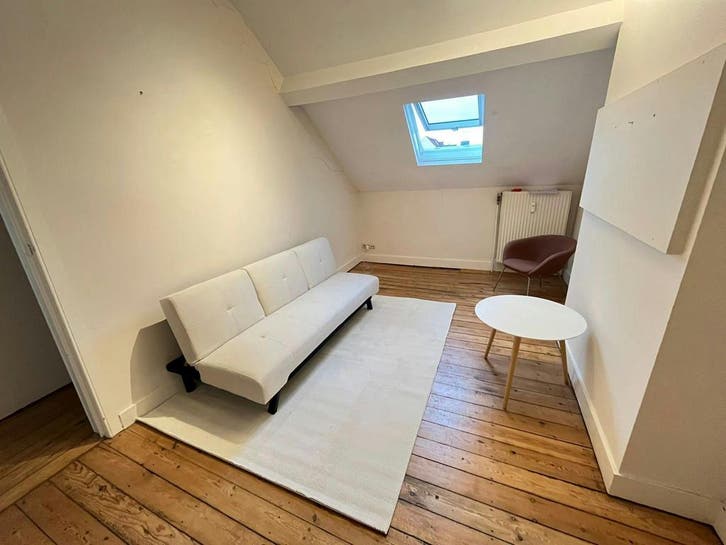 Appartement en Rue dIrlande, Saint-Gilles, Immo, Appartements & Studios à louer, 35 à 50 m², Bruxelles
