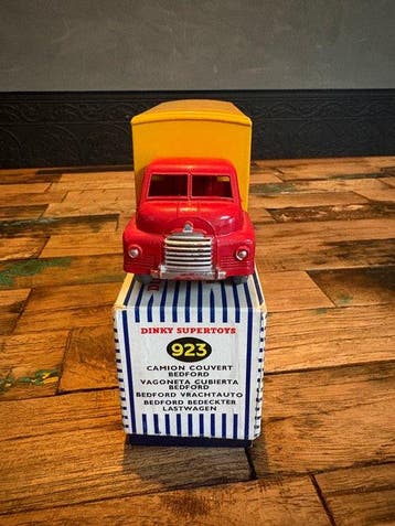 Dinky Supertoys 1:43 - Model vrachtwagen - Big Bedford Van, Nieuw