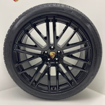 Porsche Macan ORIGINELE 21inch Turbo V Uni zwart met banden, Auto-onderdelen, Banden en Velgen, Ophalen, Gebruikt, 295 mm, Banden en Velgen