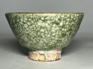 Genmu Kiln Ido Tea Bowl by Onodera Yuji with Hyretsu Kanny