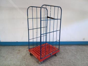 Rolcontainer - B68 x D81 x H156 cm, Zakelijke goederen