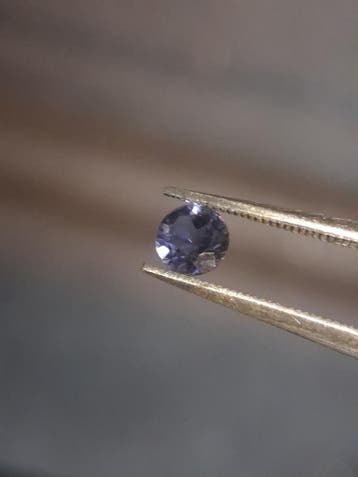 Natural Iolite - 0.220 ct - round - unheated - bluish violet, Verzenden, Nieuw