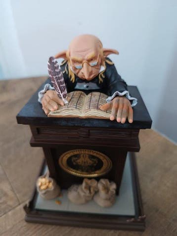 Harry Potter, Premium Design Gringotts Goblin statue (mint, Nieuw