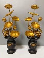 Een paar Jyôka (vergulde tempelbloemen - lotus) met een