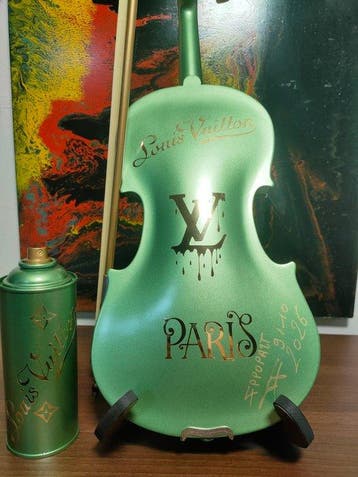 fp pop art - Louis vuitton violon et Capsule vert avocat, Antiek en Kunst