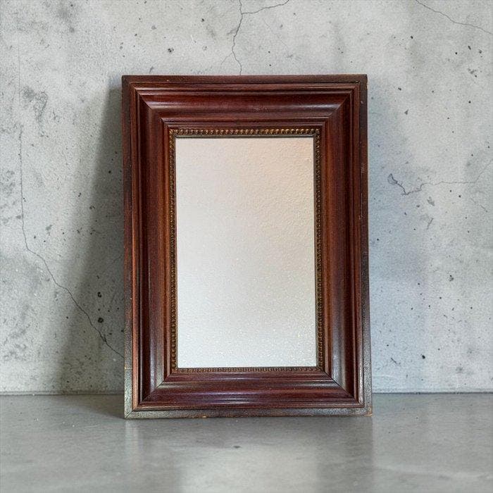 Spiegel - Walnoot - Isabelijn kader, Antiek en Kunst, Curiosa en Brocante