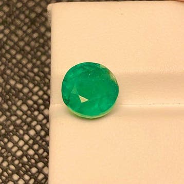 Zonder minimumprijs - 1 pcs Groen Smaragd - 3.41 ct -, Nieuw