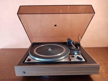 Dual - Dual CS 34 (châssis Dual 1226) avec cartouche Shure