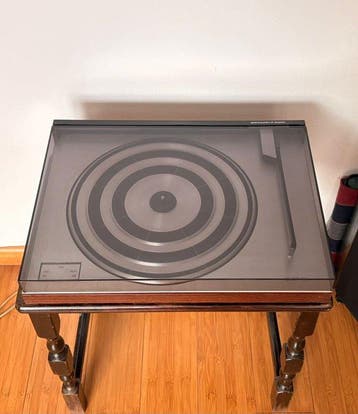 Bang & Olufsen - Beogram 1902 Platenspeler