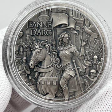 Niue. 5 Dollars 2025 – Jeanne d’Arc – 2 oz Silver coin – Ag
