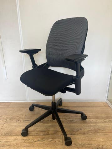 Uniek Model: Steelcase Lamia - Full Option - 5 Jaar Garantie, Verzenden, Zwart, Zo goed als nieuw, Bureaustoel