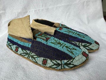 Mocassins - vers 1920 - Sioux - États-Unis