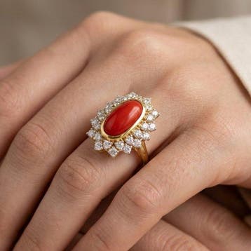 Ring - 14 karaat Geel goud - 7.93ct. tw. Koraal - Diamant