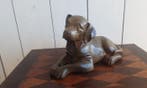 P. Chenet - Figuur - Hond labrador - 24cm - Brons