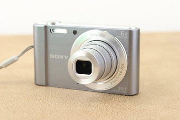 Sony Cybershot DSC-W810, 20.1MP Digitale compact camera, Nieuw