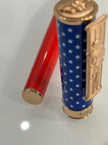 Montegrappa - DC COMICS WONDER WOMAN - misura F - colore