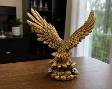 sculptuur, Majestic Golden Eagle Figurine Contemporary
