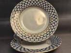 Lomonosov Imperial Porcelain Factory - Assiette (2) -