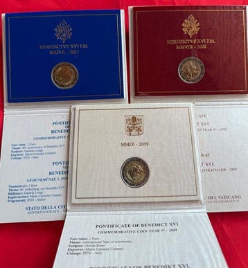 Vaticaan. 2 Euro 2007/2009 (3 coincards)