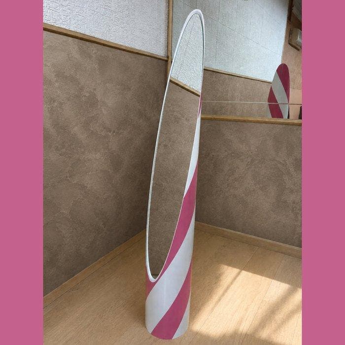 Vloerspiegel- Lipstick - PVC - Candy Bianco-Rosa Erika, Antiquités & Art, Art | Objets design
