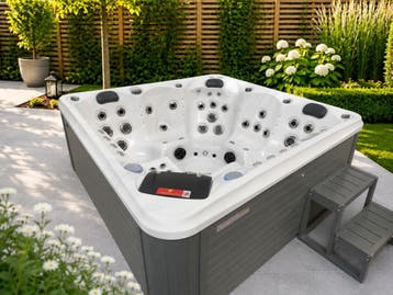 RTE Jacuzzi Marbella- Jacuzzi 72 jets Balboa...