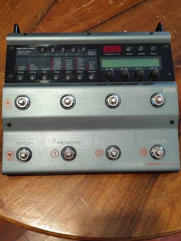 TC-Eletronic - Multi-effect pedaal (Zonder minimumprijs)