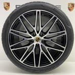 Porsche Cayenne E3 II 22inch RS Spyder zwart/Alu met  banden, Ophalen, Gebruikt, Banden en Velgen, Overige maten