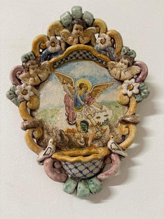 Wijwatervat - 20e eeuw - San Michele Arcangelo - 29 cm, Antiquités & Art, Antiquités | Livres & Manuscrits