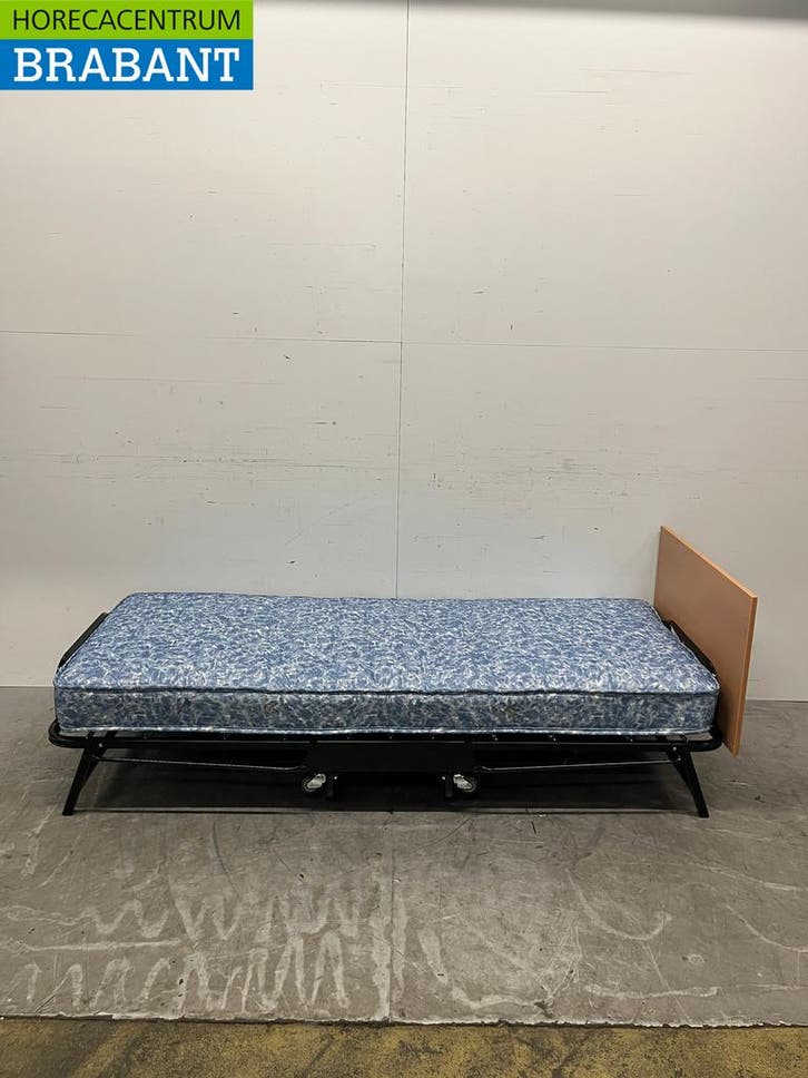 Jay-Be Contract eenpersoons opklapbed met waterbestendige, Zakelijke goederen, Horeca | Meubilair en Inrichting, Ophalen of Verzenden