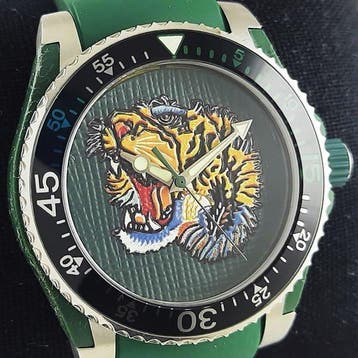 Gucci - Dive Tiger Motif - Zonder minimumprijs - NH7530-52M, Nieuw