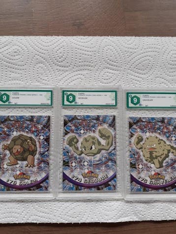Pokémon - 3 Graded card - Geodude, Graveler, Golem Foil -, Nieuw