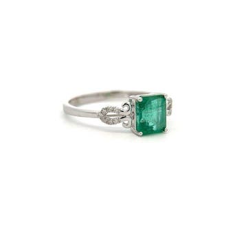 Ring - 14 karaat Witgoud - 1.28ct. tw. Smaragd - Diamant, Nieuw