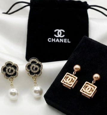 Goud gevuld - Oorbellen - Geïnspireerd Chanel Sawarosk